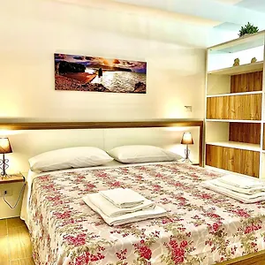 savoca-loft-s-antonio.sicilyhotelsitaly.net/