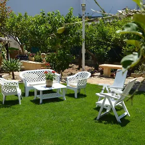 https://guest-house-al-giardino-dei-limoni.sicilyhotelsitaly.net